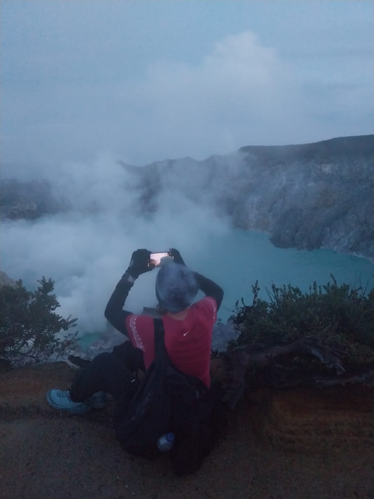 kawah-ijen-blue-fire-kulo-java-tour-and-travel-8