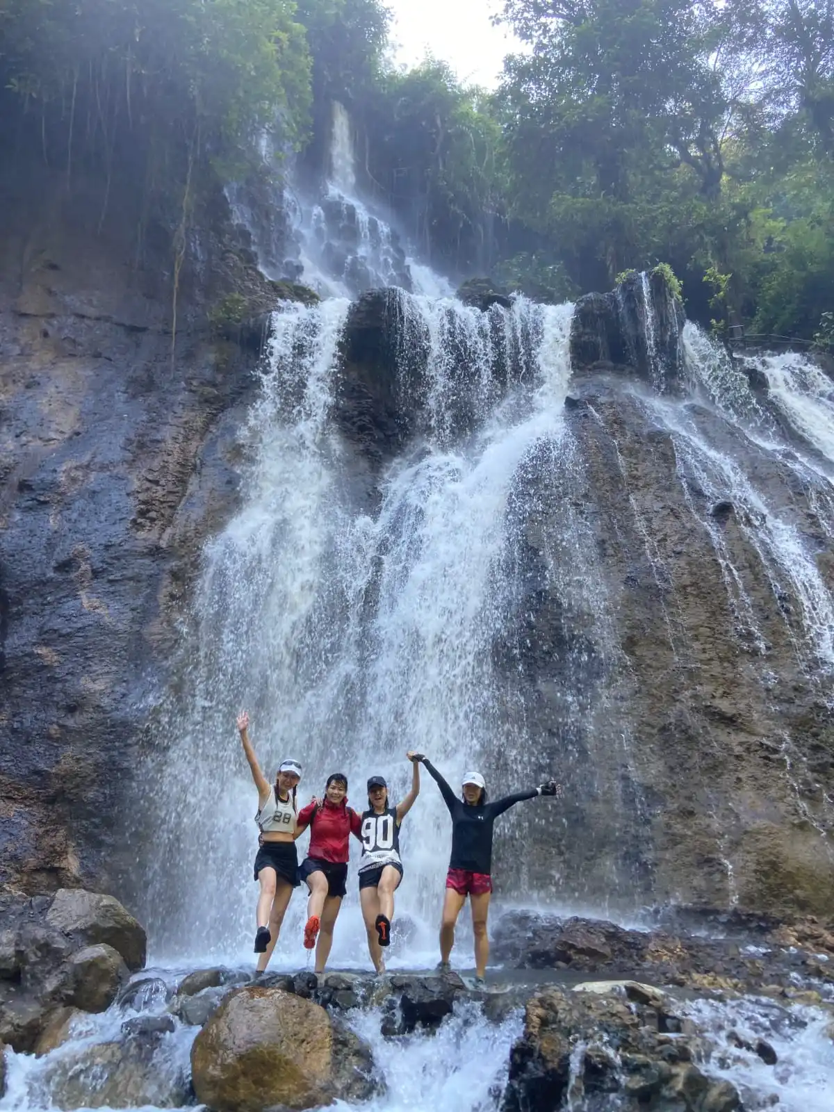 tumpak-sewu-waterfall-kulo-java-tour-travel-6